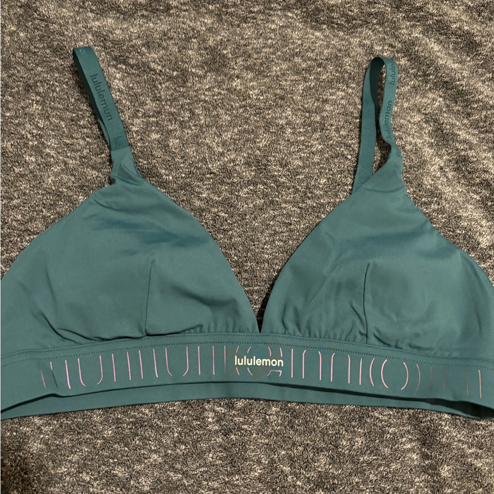 Lululemon training bra